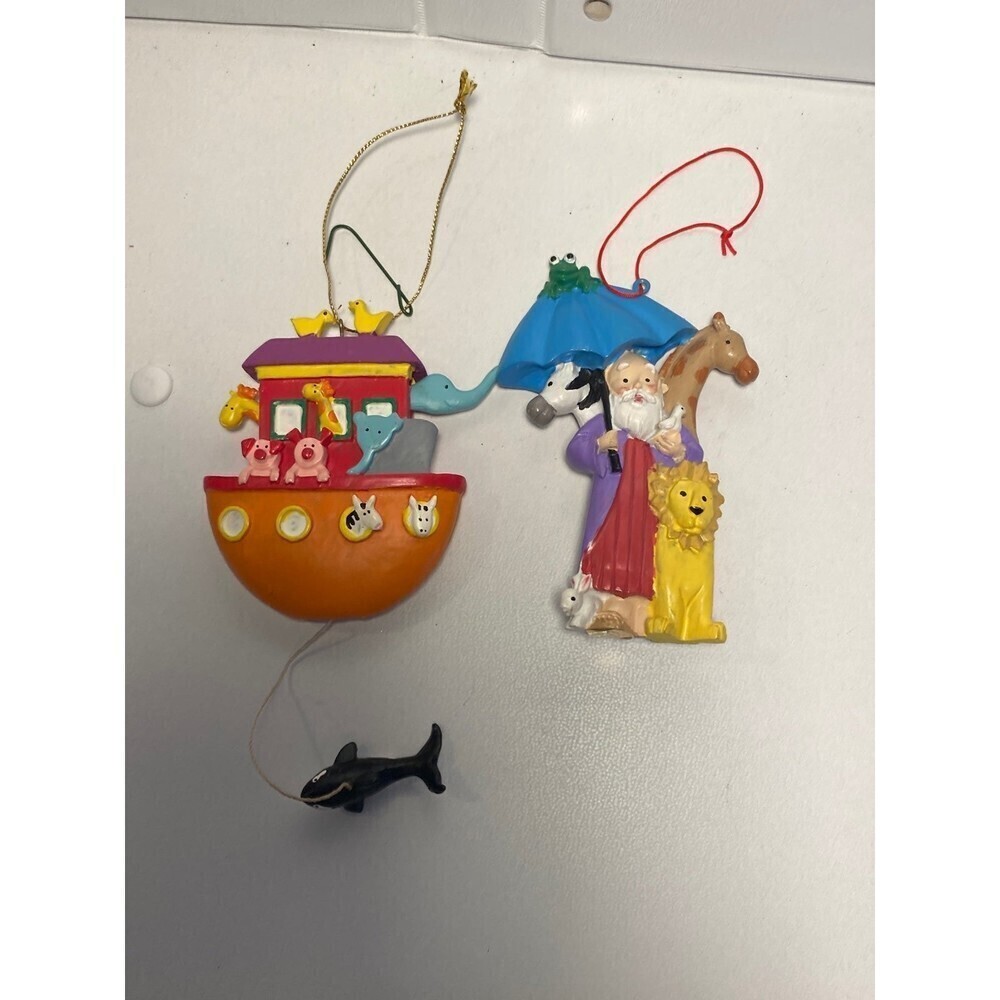 Noah’s ark ornament set of 2
